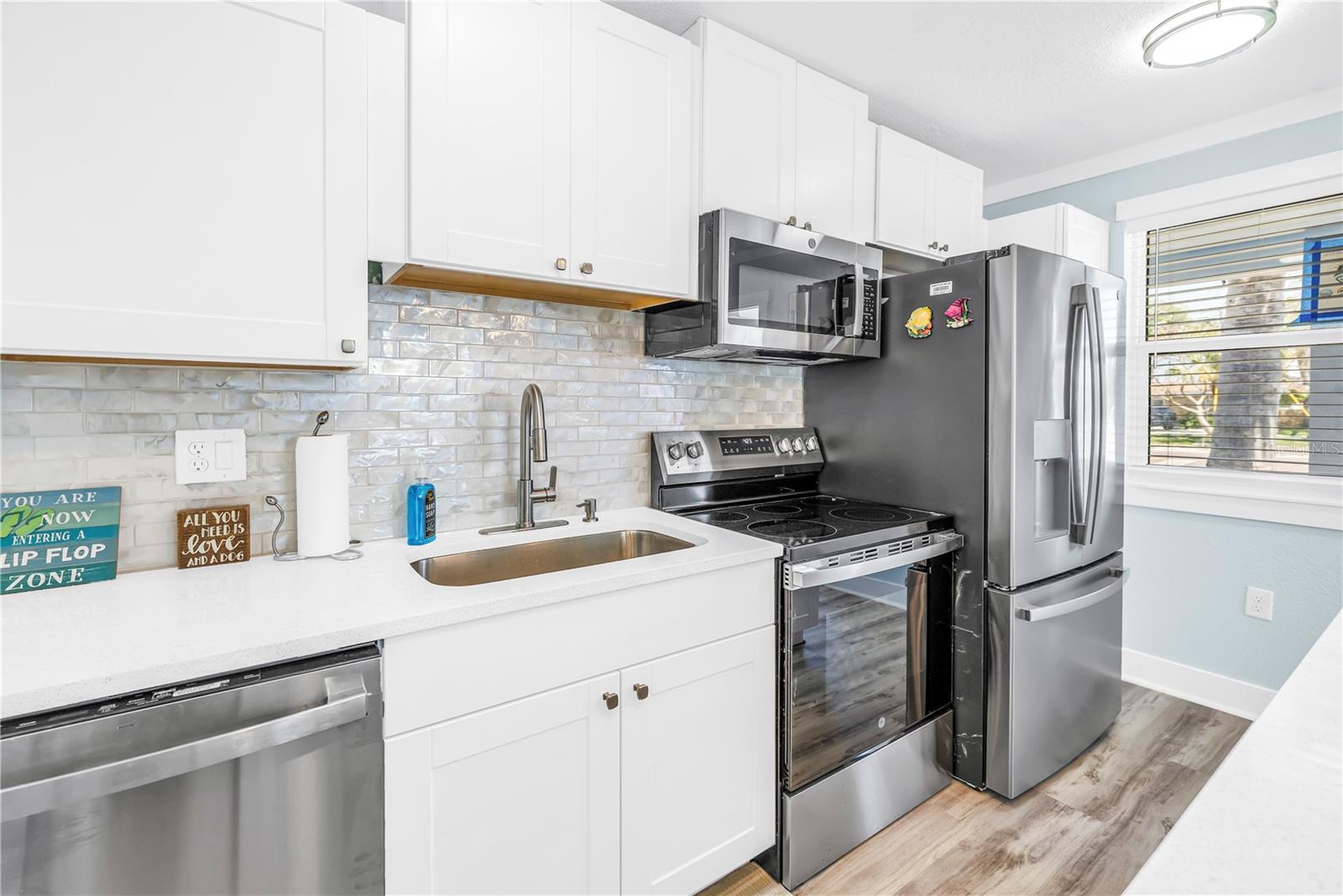 Image 11 of 56 For 6892 Gulf Winds Drive 1