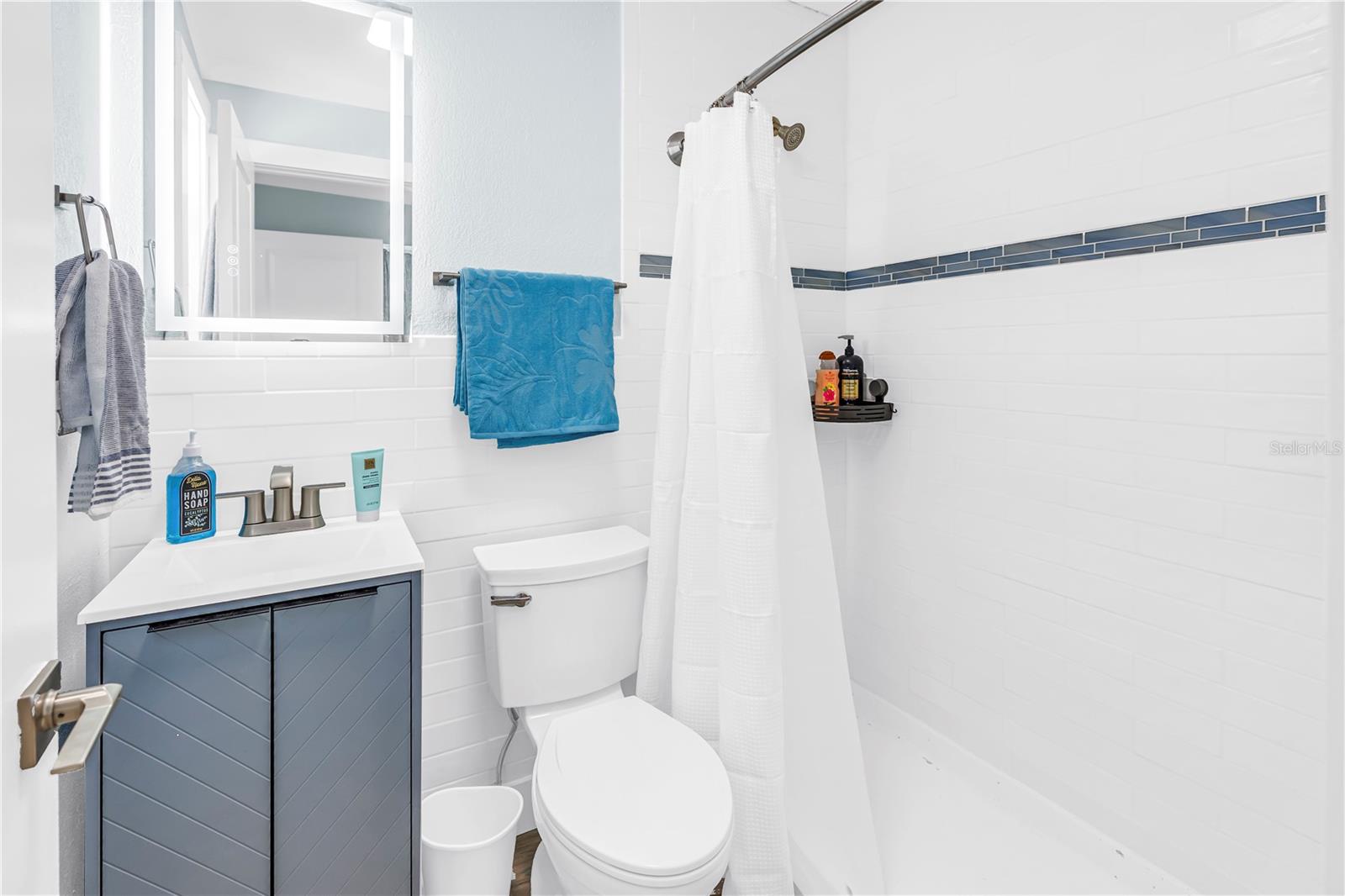 Image 19 of 56 For 6892 Gulf Winds Drive 1