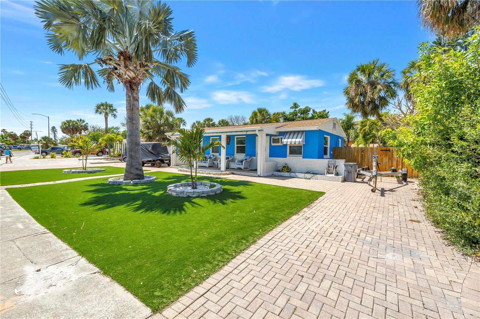 Image 31 of 56 For 6892 Gulf Winds Drive 1