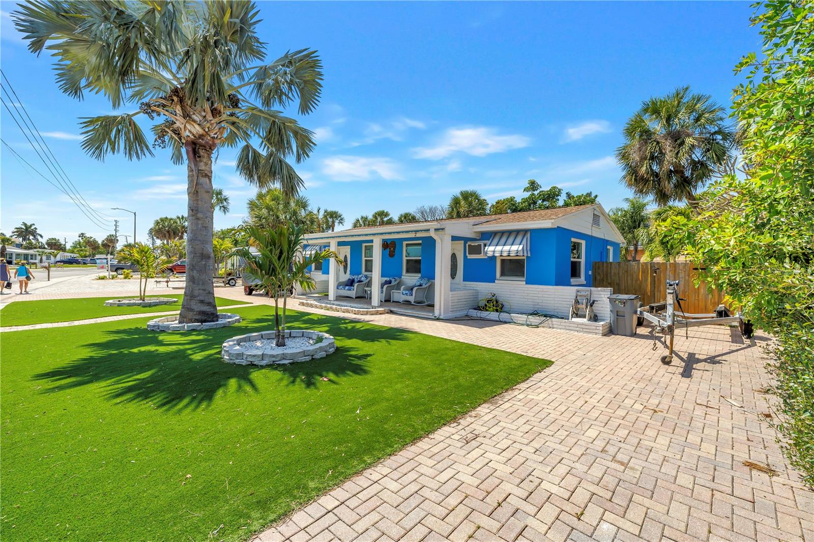 Image 32 of 56 For 6892 Gulf Winds Drive 1