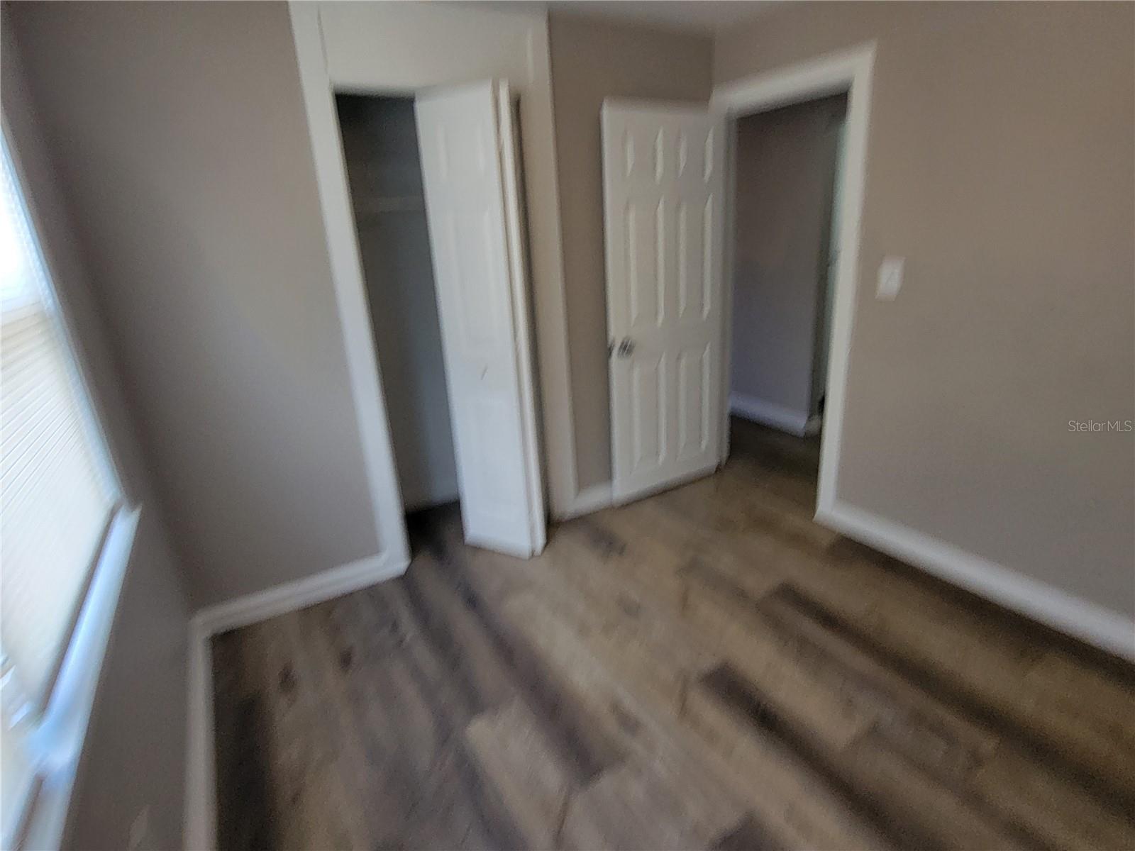 Image 11 of 21 For 601 Mclennan St