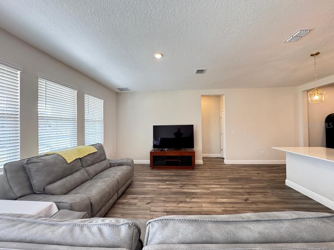 Image 11 of 30 For 10353 Fieldstone Myrtle Way