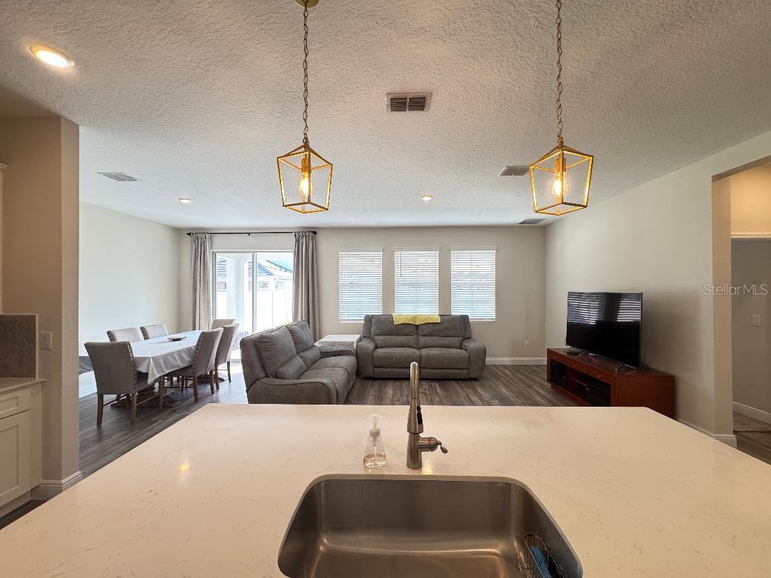 Image 18 of 30 For 10353 Fieldstone Myrtle Way