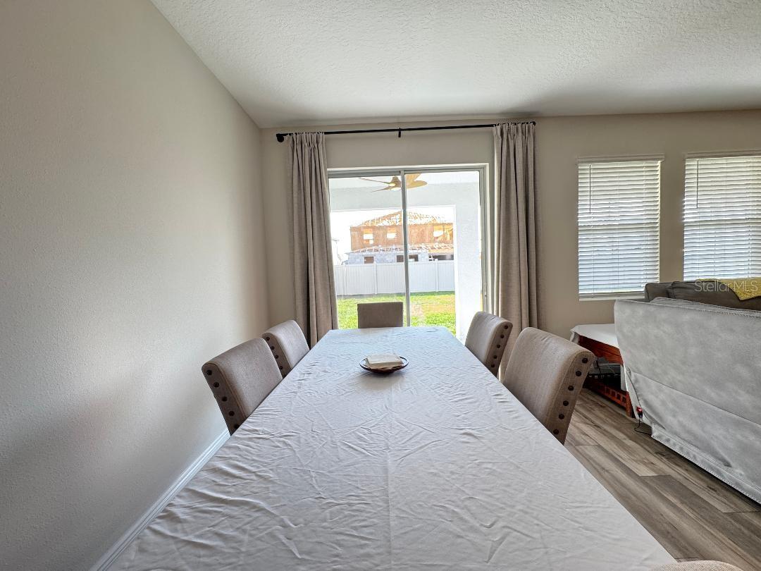 Image 21 of 30 For 10353 Fieldstone Myrtle Way