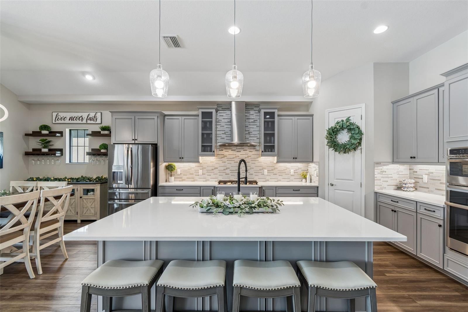 Listing photo id 13 for 4241 Amped Way