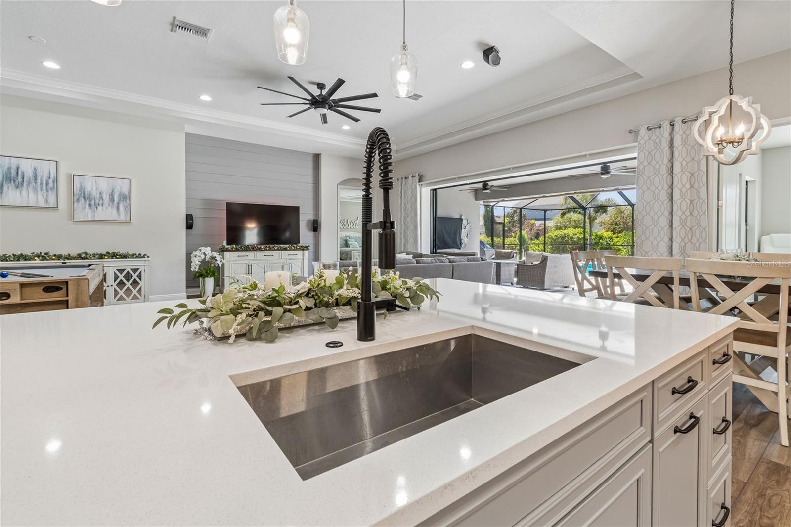 Listing photo id 22 for 4241 Amped Way