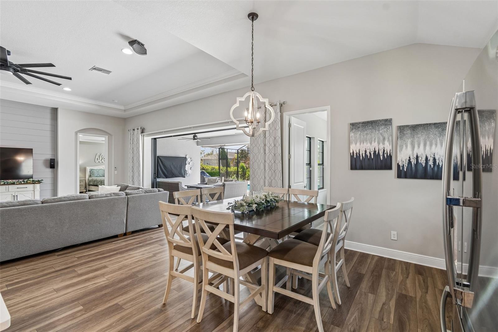 Listing photo id 25 for 4241 Amped Way