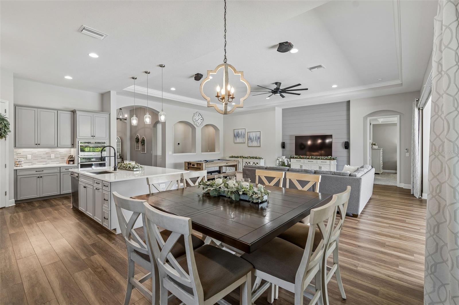 Listing photo id 26 for 4241 Amped Way