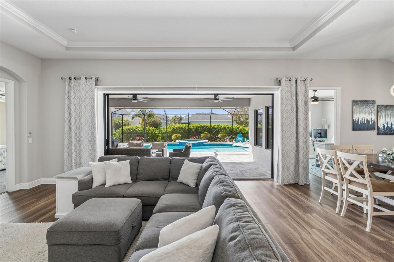 Listing photo id 28 for 4241 Amped Way