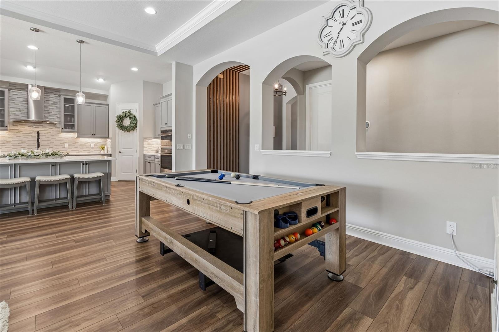 Listing photo id 35 for 4241 Amped Way