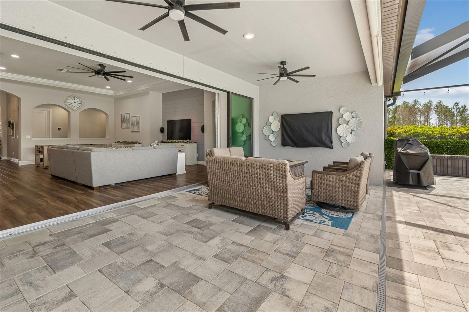 Listing photo id 42 for 4241 Amped Way