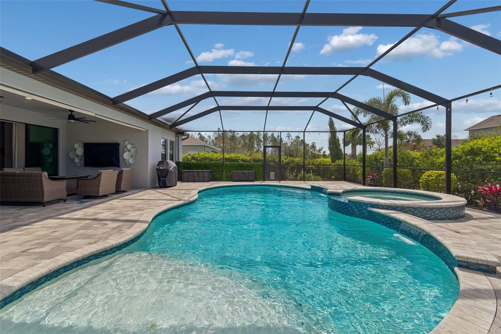 Listing photo id 46 for 4241 Amped Way