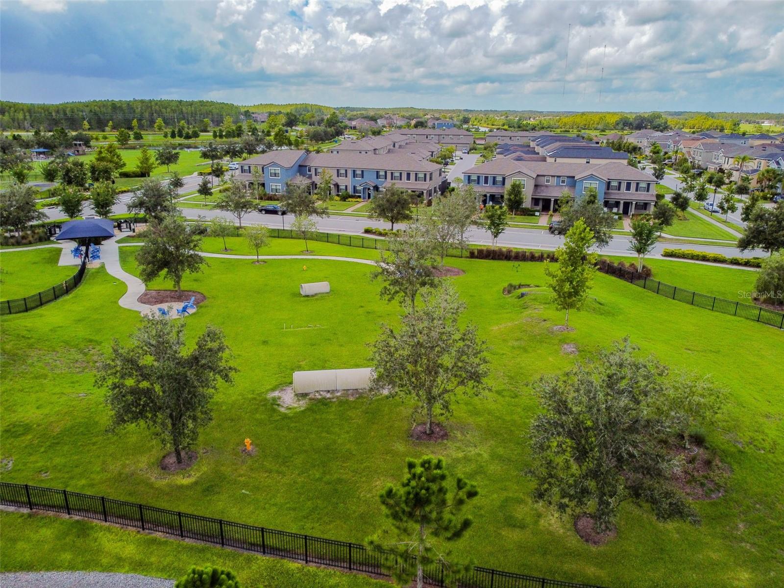 Listing photo id 81 for 4241 Amped Way