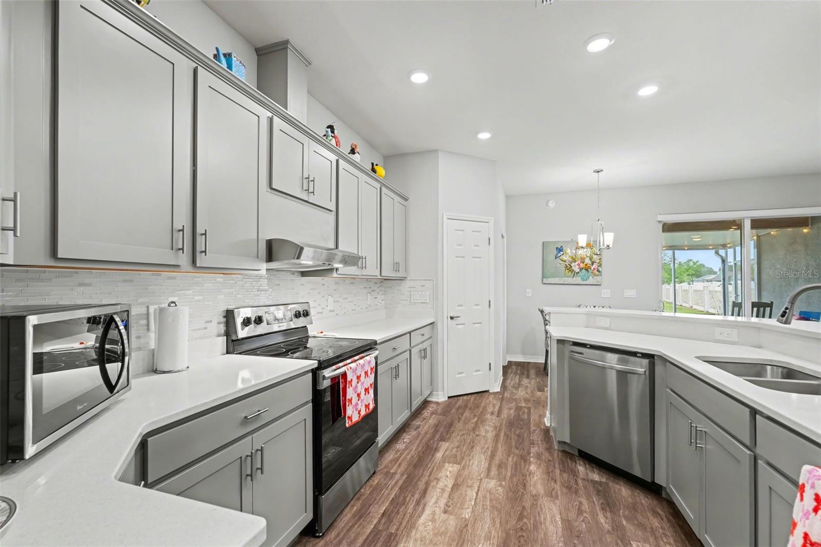 Image 9 of 33 For 6749 Abbywood Lane