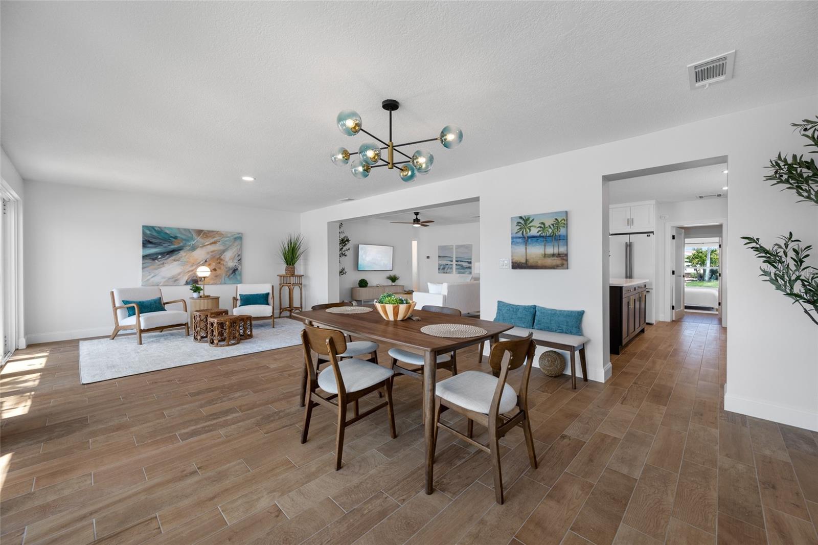 Image 18 of 61 For 7984 1st Avenue S