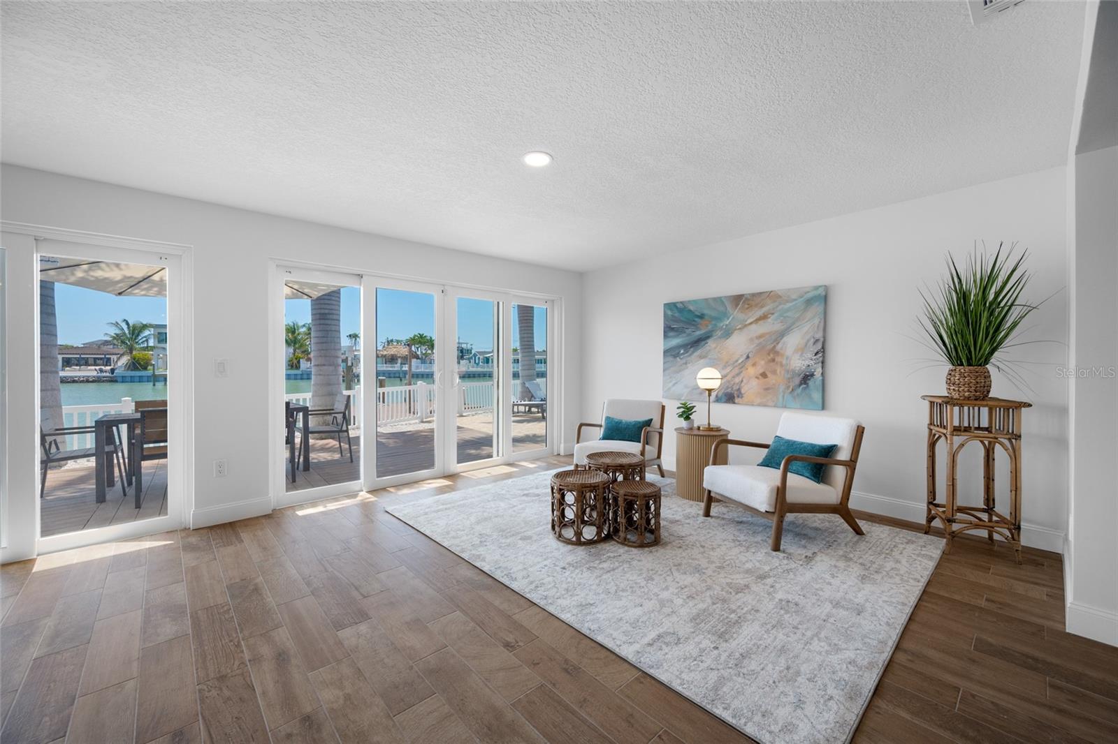 Image 21 of 61 For 7984 1st Avenue S