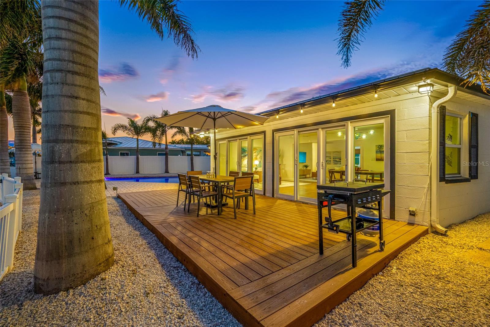 Image 3 of 61 For 7984 1st Avenue S