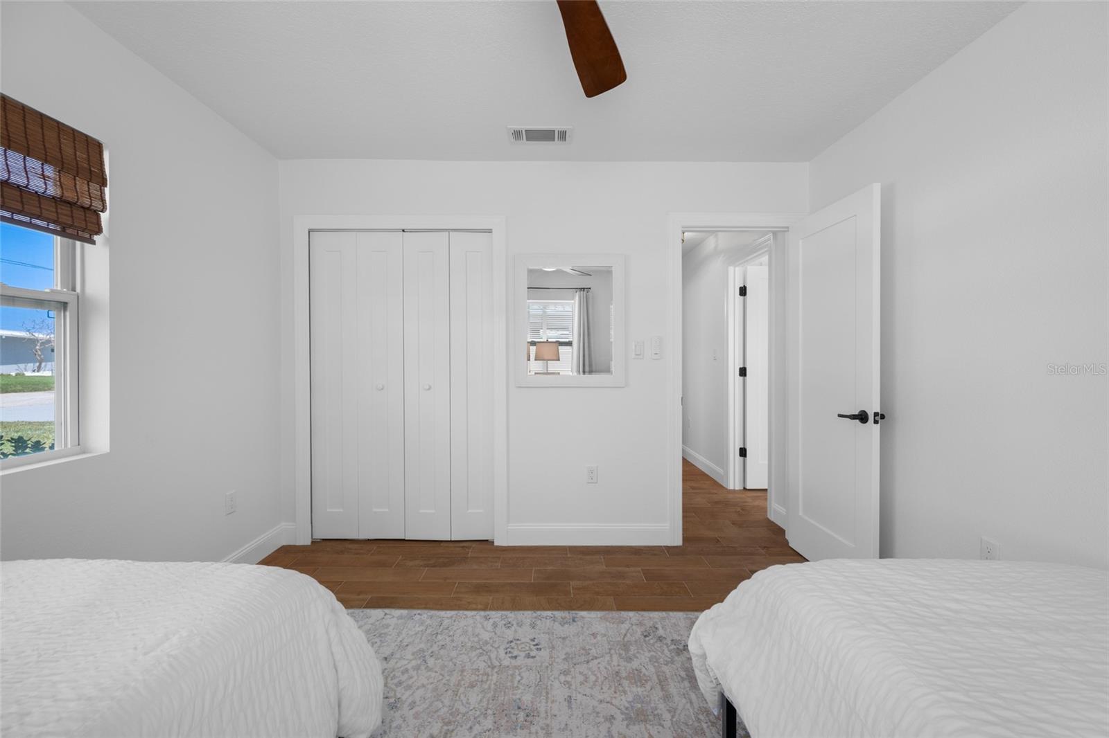 Image 32 of 61 For 7984 1st Avenue S