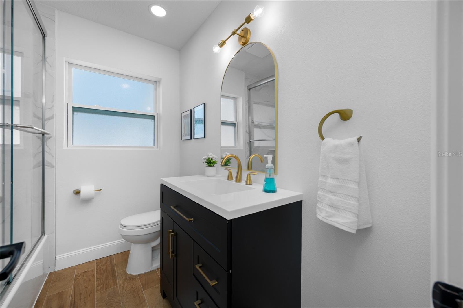 Image 34 of 61 For 7984 1st Avenue S