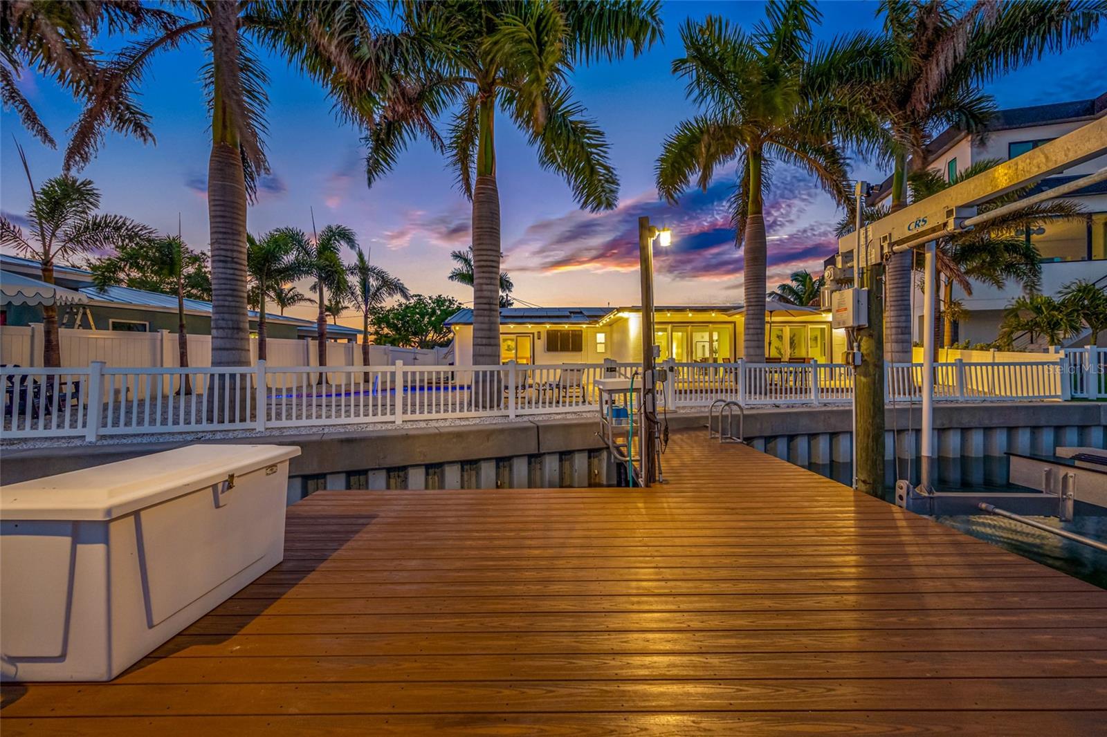 Image 49 of 61 For 7984 1st Avenue S