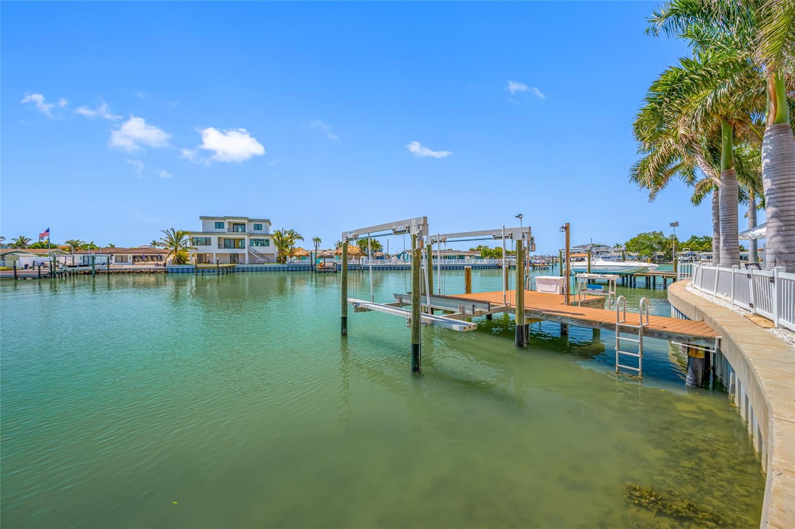 Image 5 of 61 For 7984 1st Avenue S