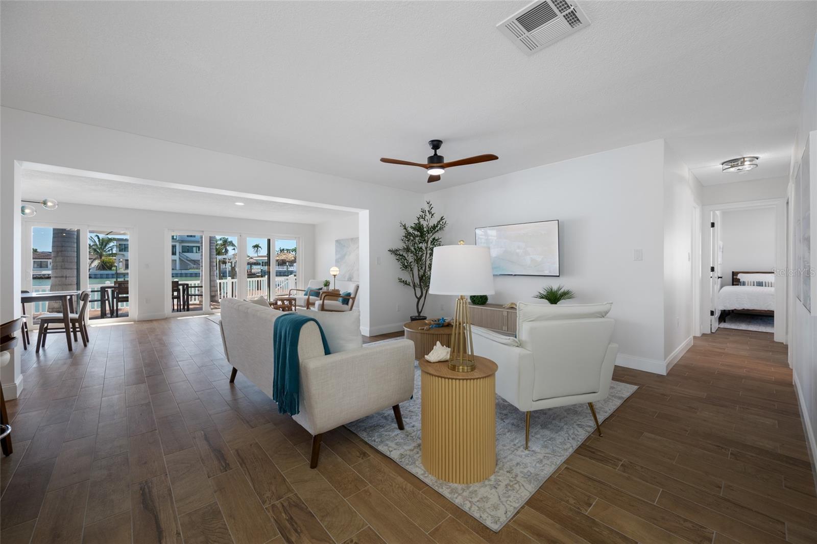 Image 7 of 61 For 7984 1st Avenue S