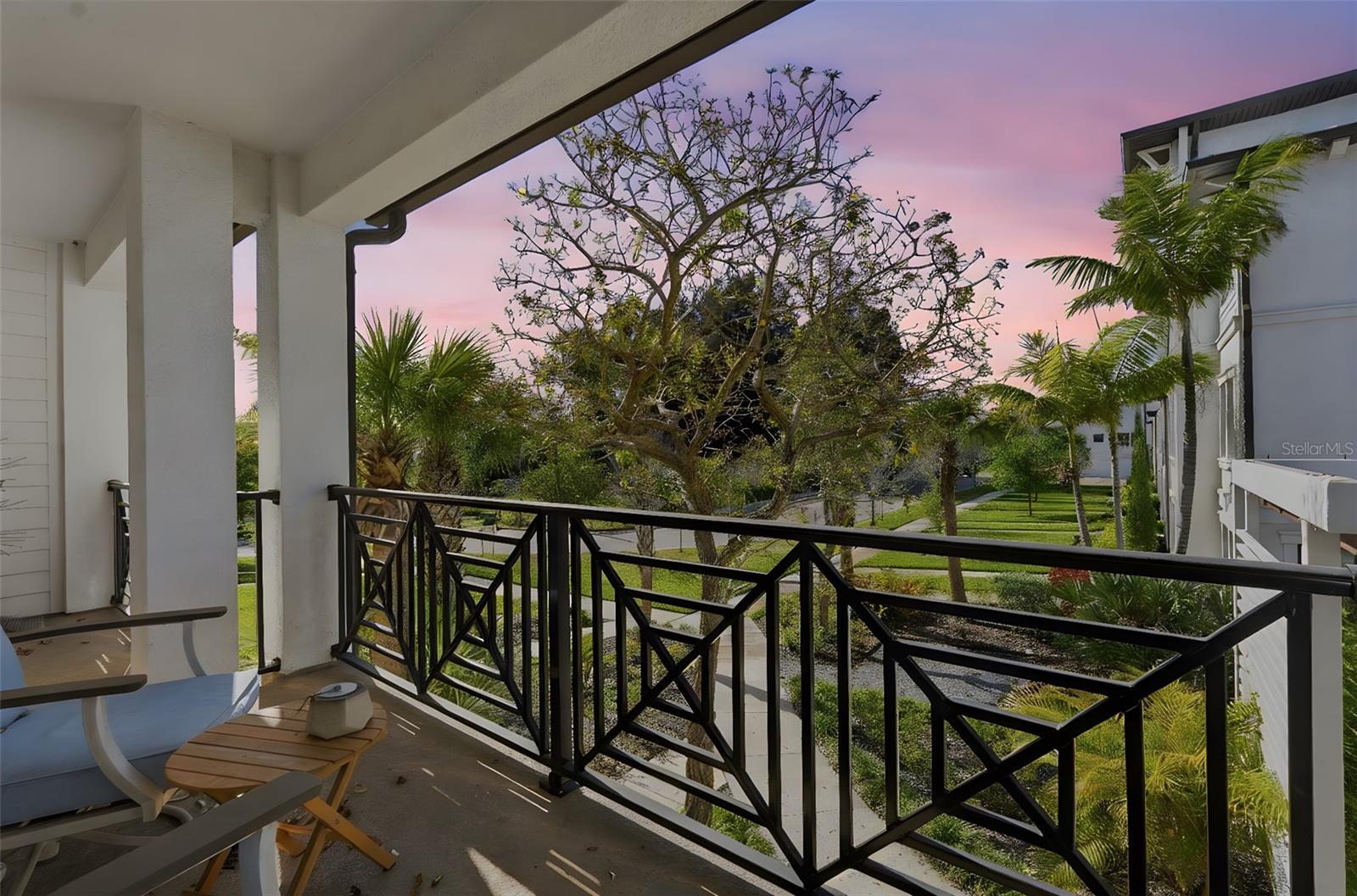 Listing photo id 18 for 4921 Paul Avenue 5