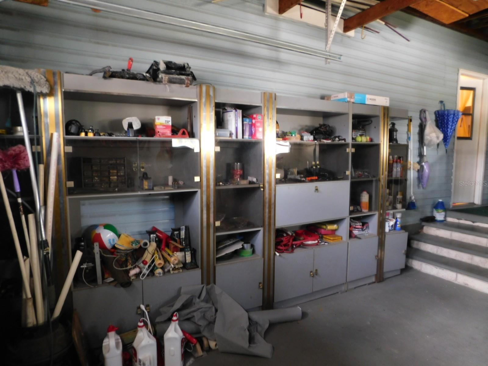 Image 19 of 56 For 1001 Starkey Road 395