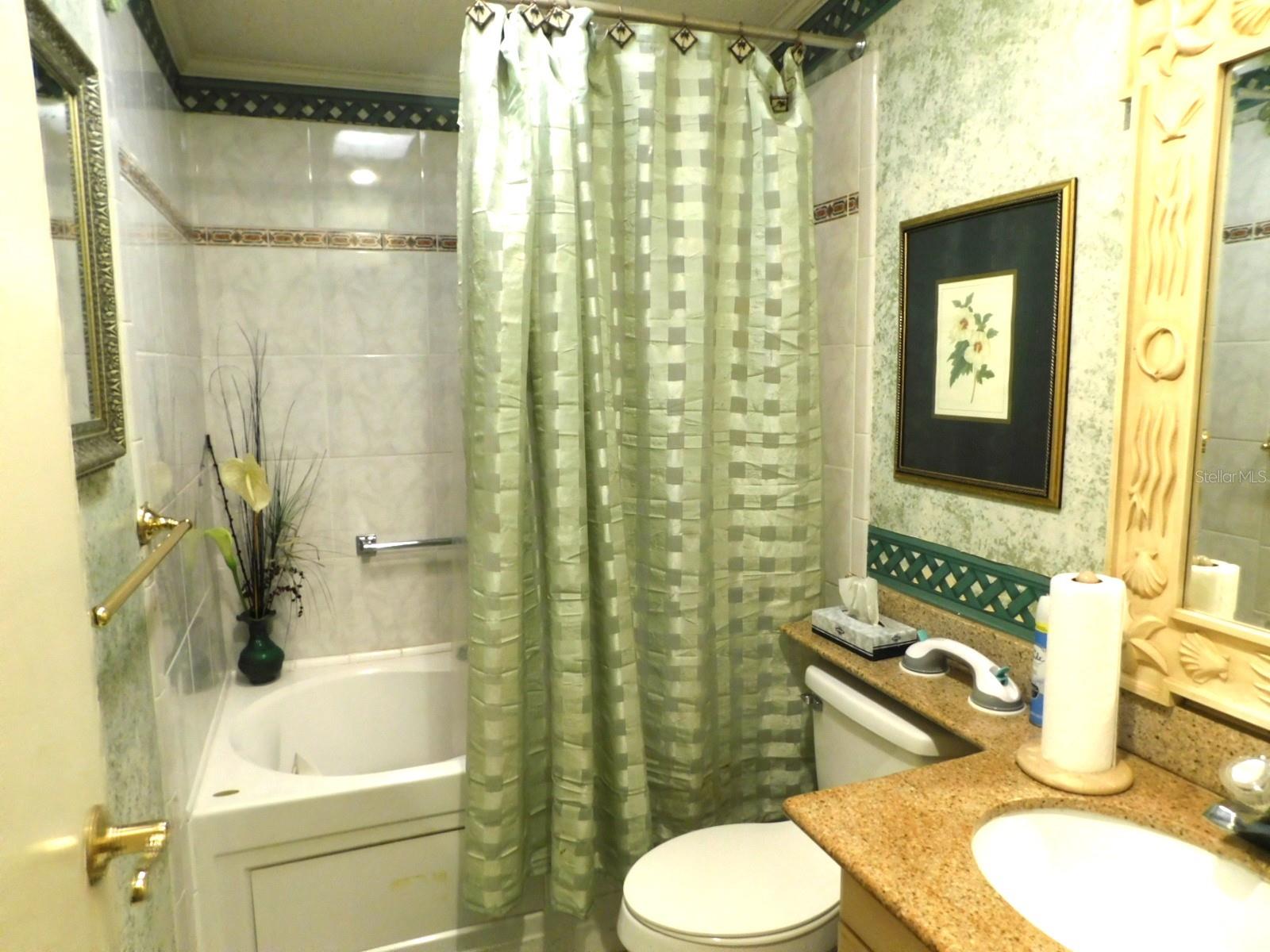 Image 23 of 56 For 1001 Starkey Road 395