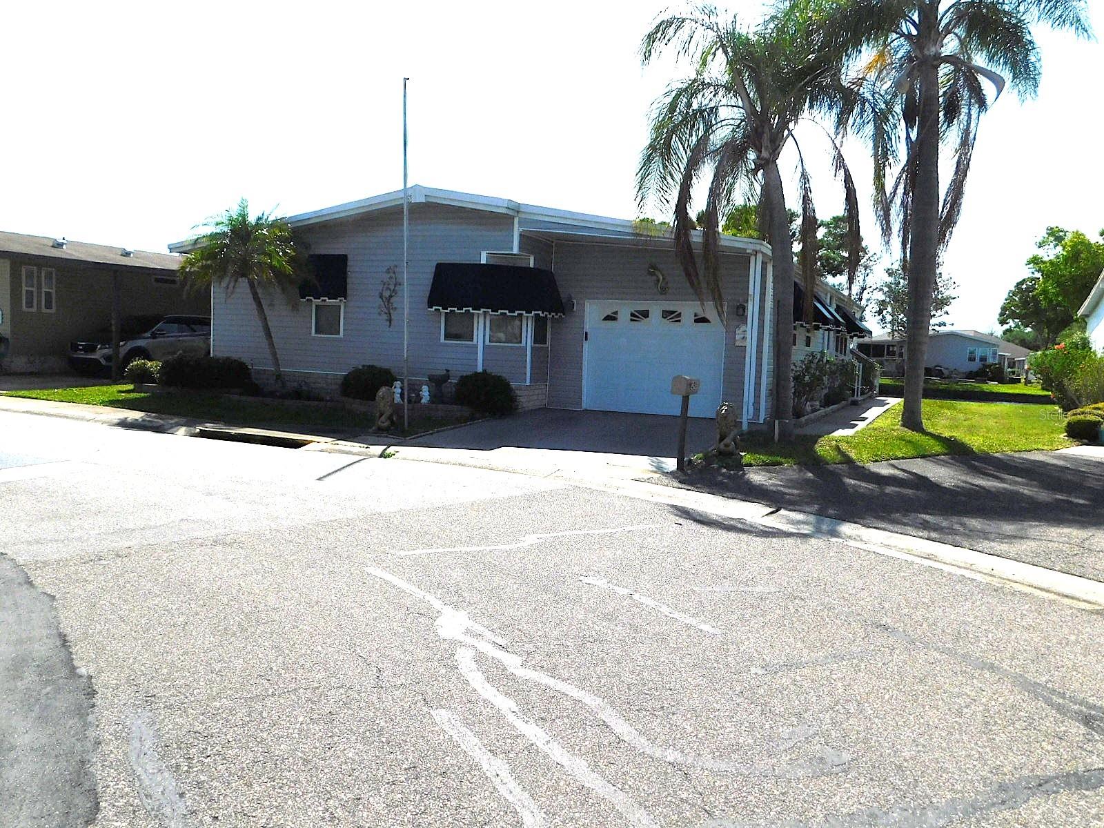 Image 3 of 56 For 1001 Starkey Road 395