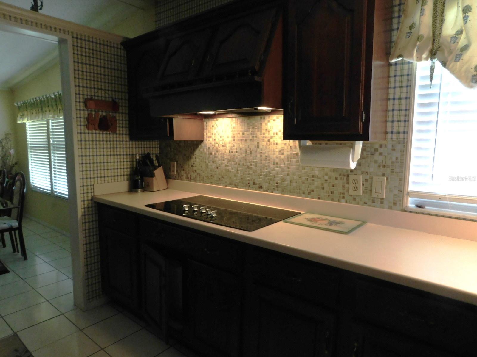 Image 31 of 56 For 1001 Starkey Road 395