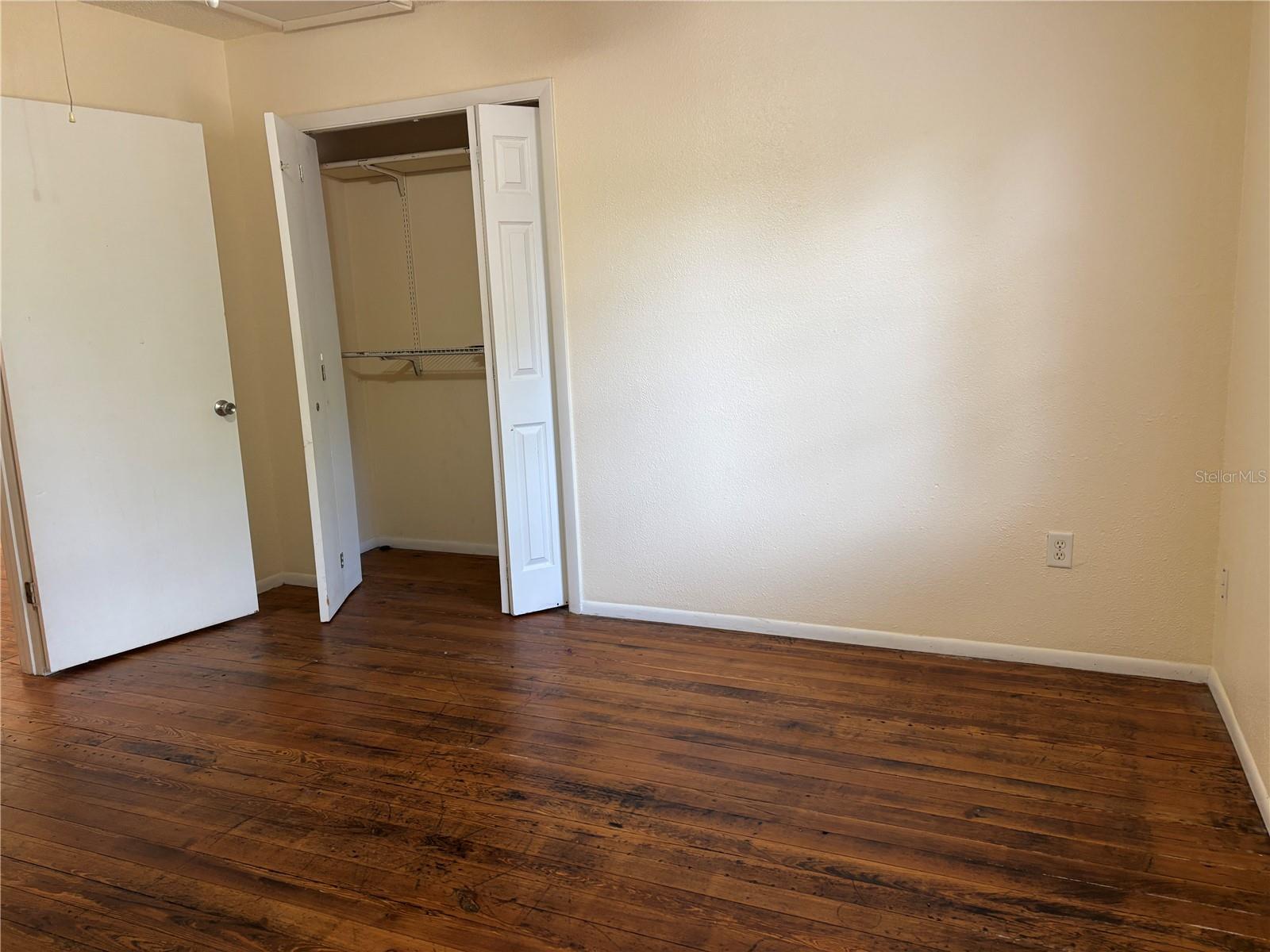 Image 21 of 32 For 128 2nd Avenue Sw