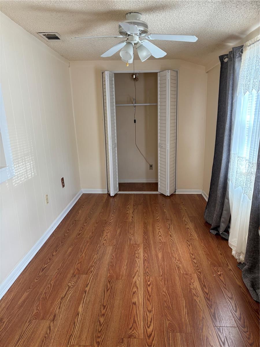 Image 24 of 32 For 128 2nd Avenue Sw