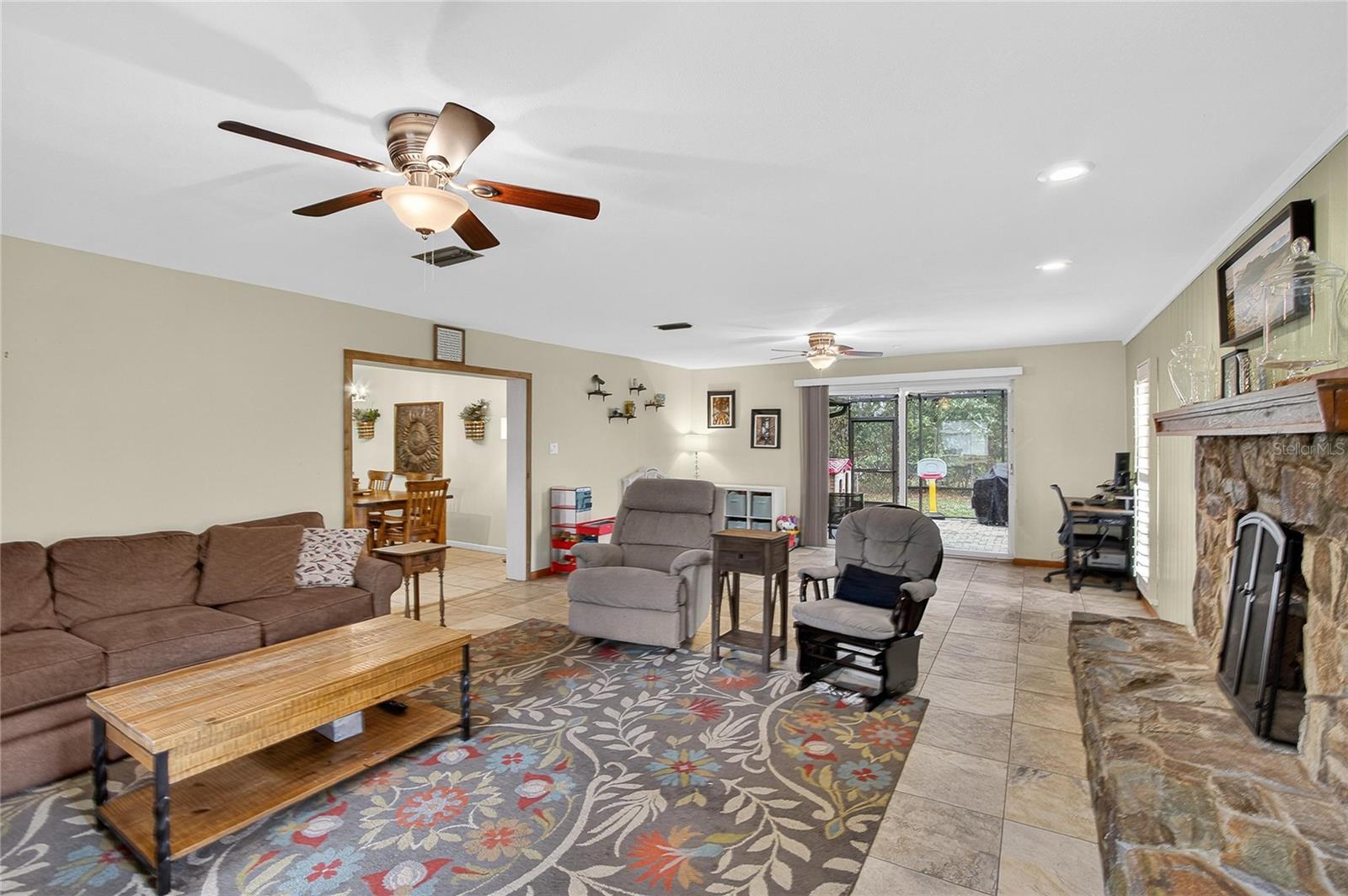 Image 17 of 55 For 2701 Brandon View Drive