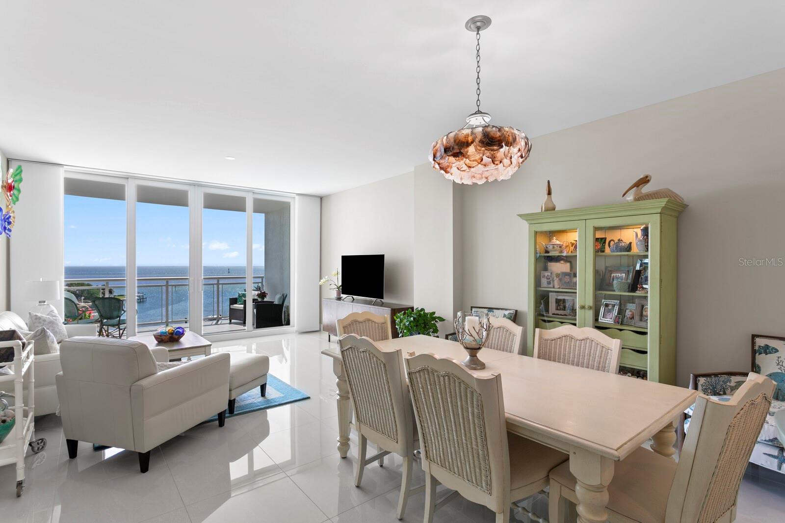 Image 20 of 59 For 1325 Snell Isle Boulevard Ne 709