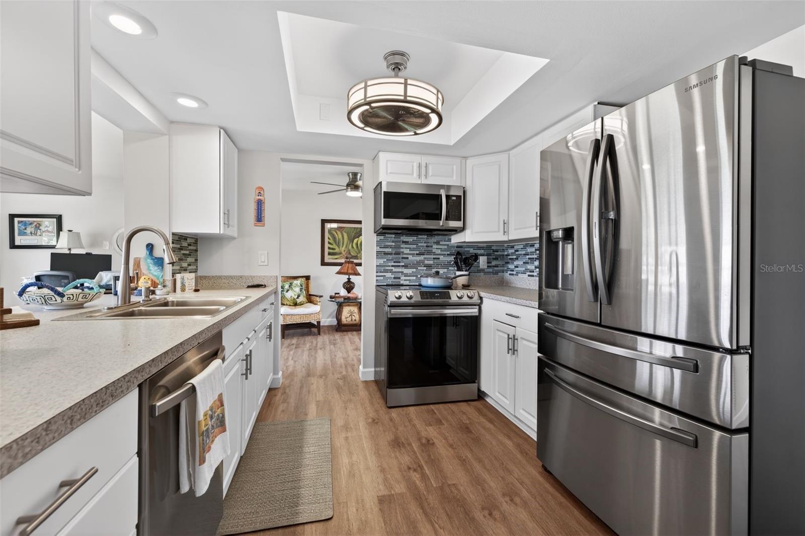 Image 11 of 36 For 9697 41st Street N