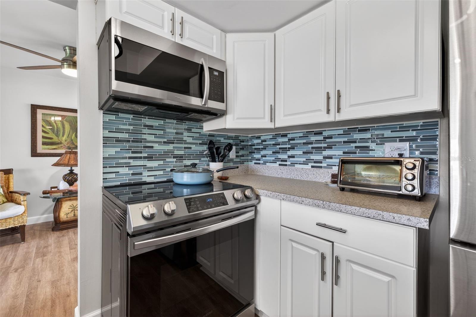 Image 12 of 36 For 9697 41st Street N