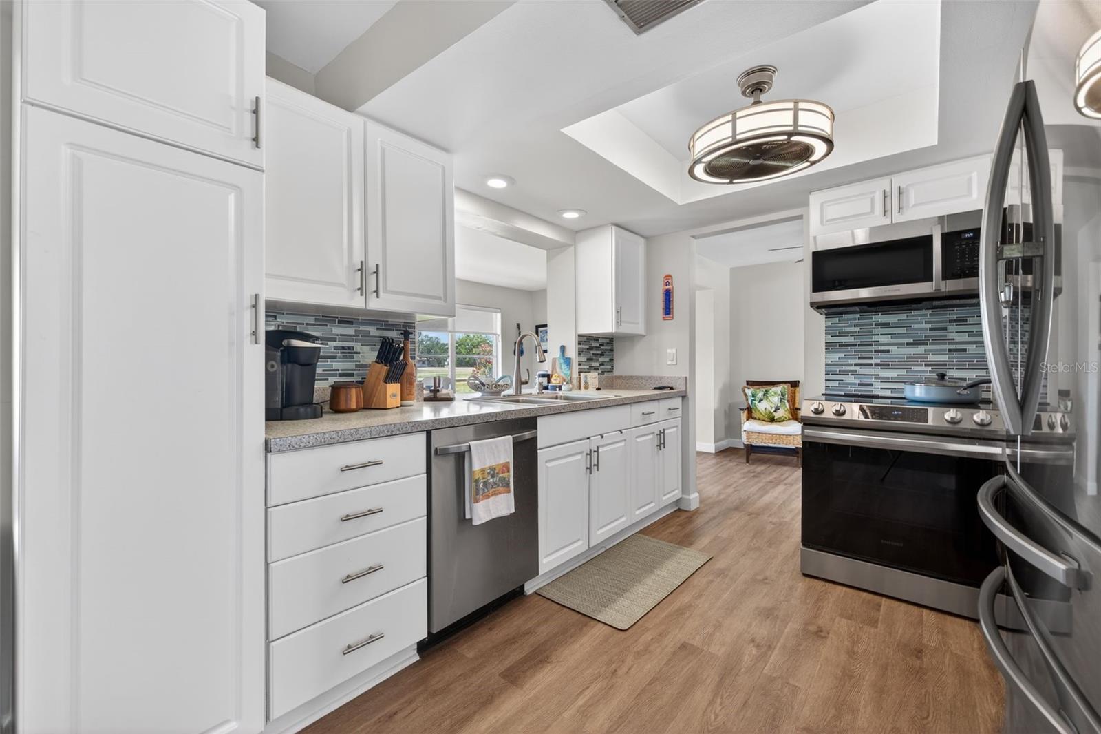 Image 14 of 36 For 9697 41st Street N