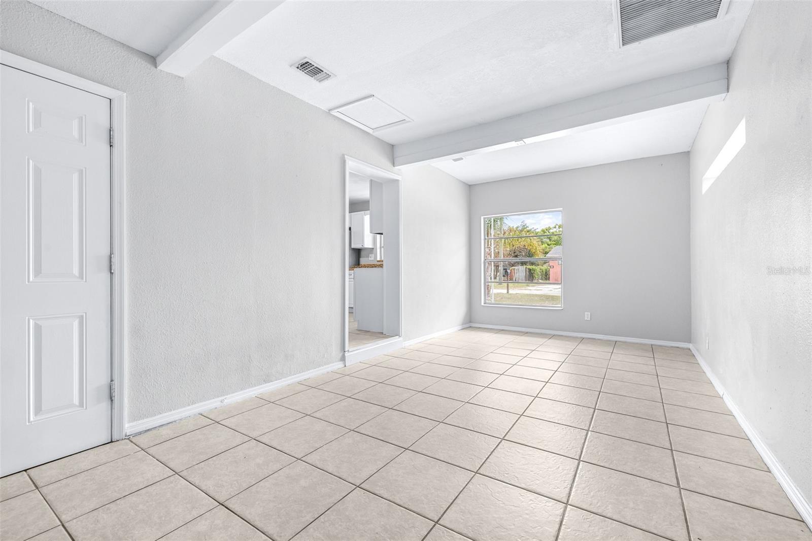 Image 20 of 58 For 2524 Kiwanis Avenue