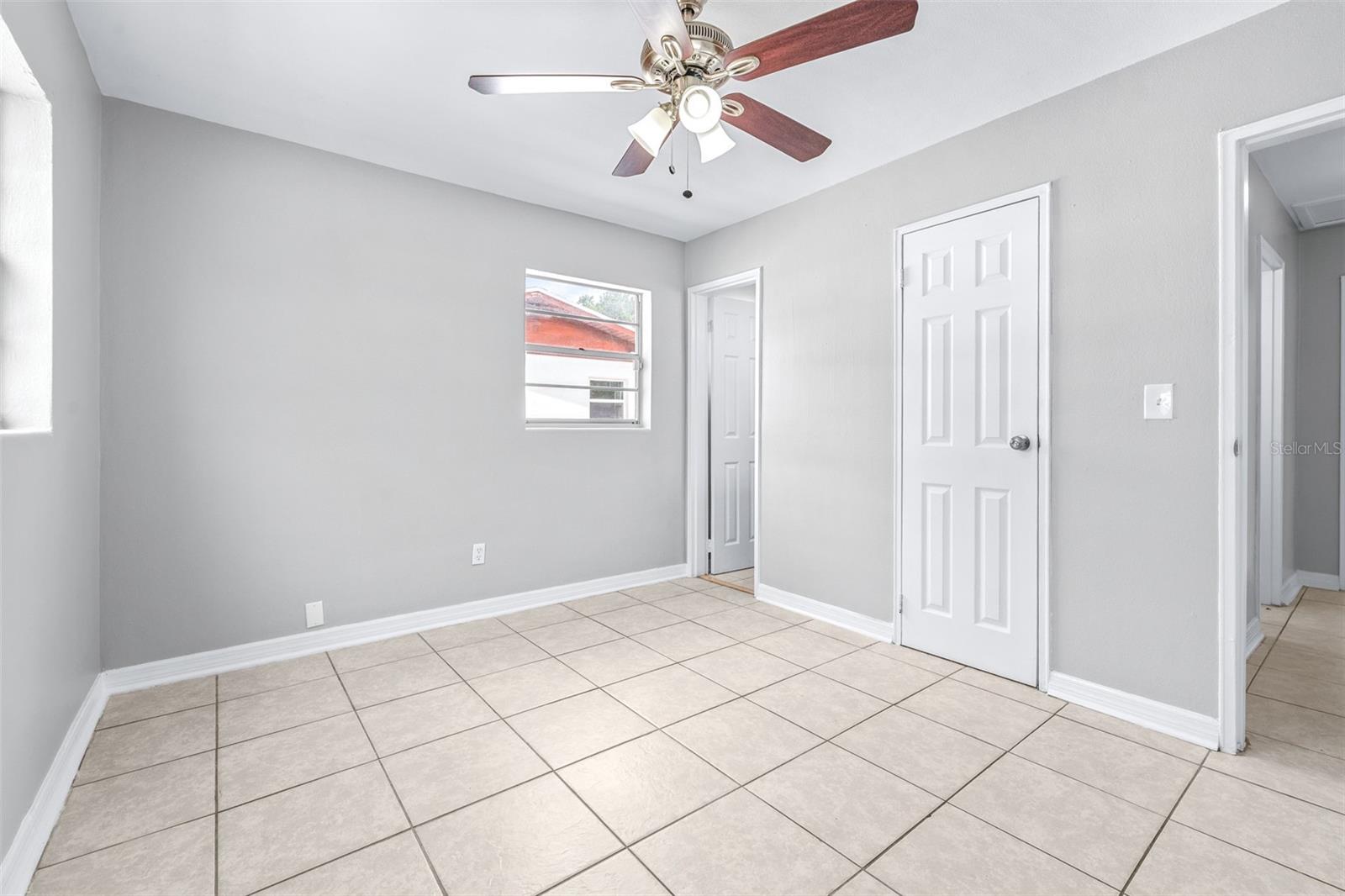 Image 22 of 58 For 2524 Kiwanis Avenue