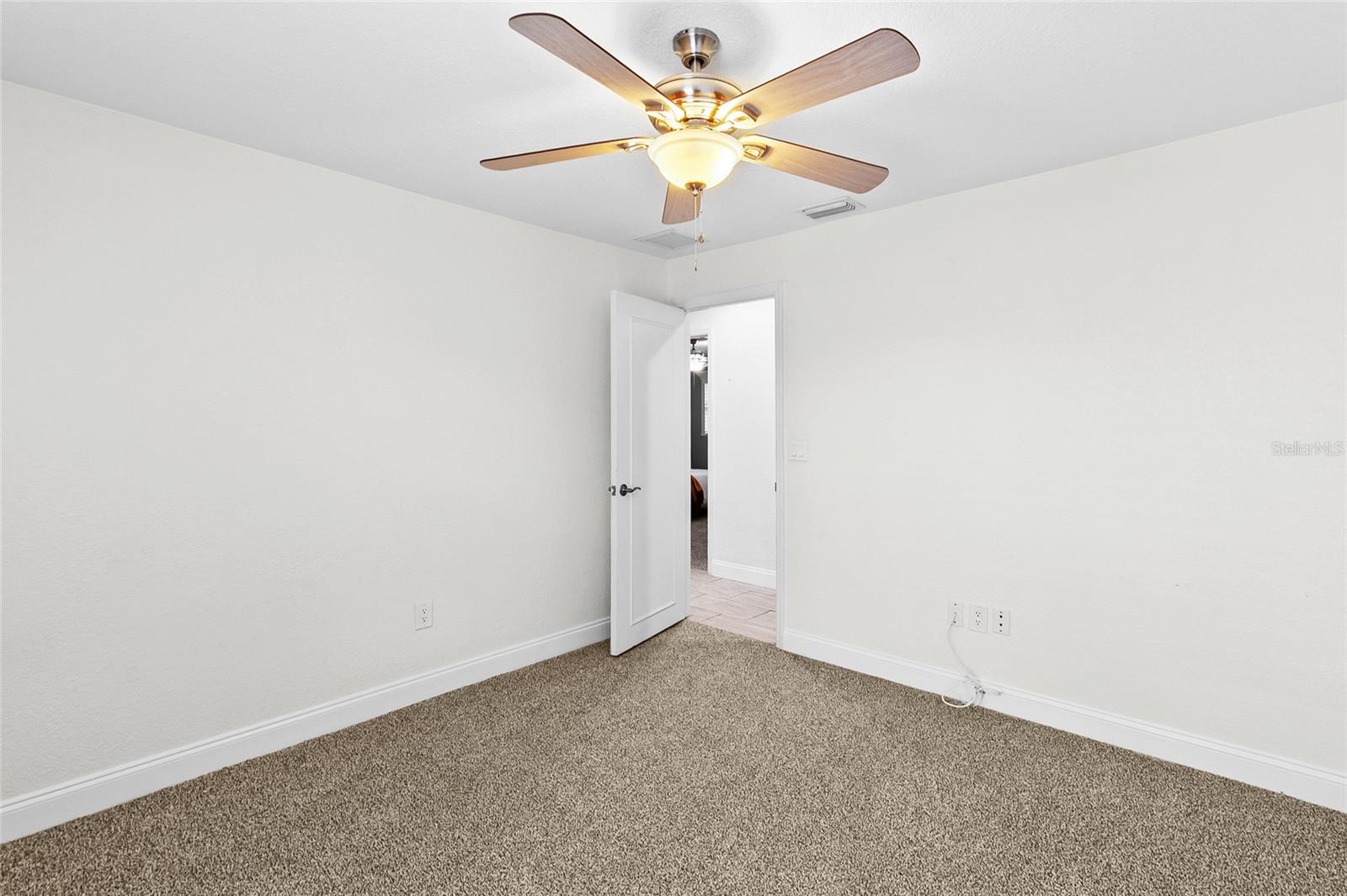 Image 30 of 43 For 11079 Bella Loma Drive