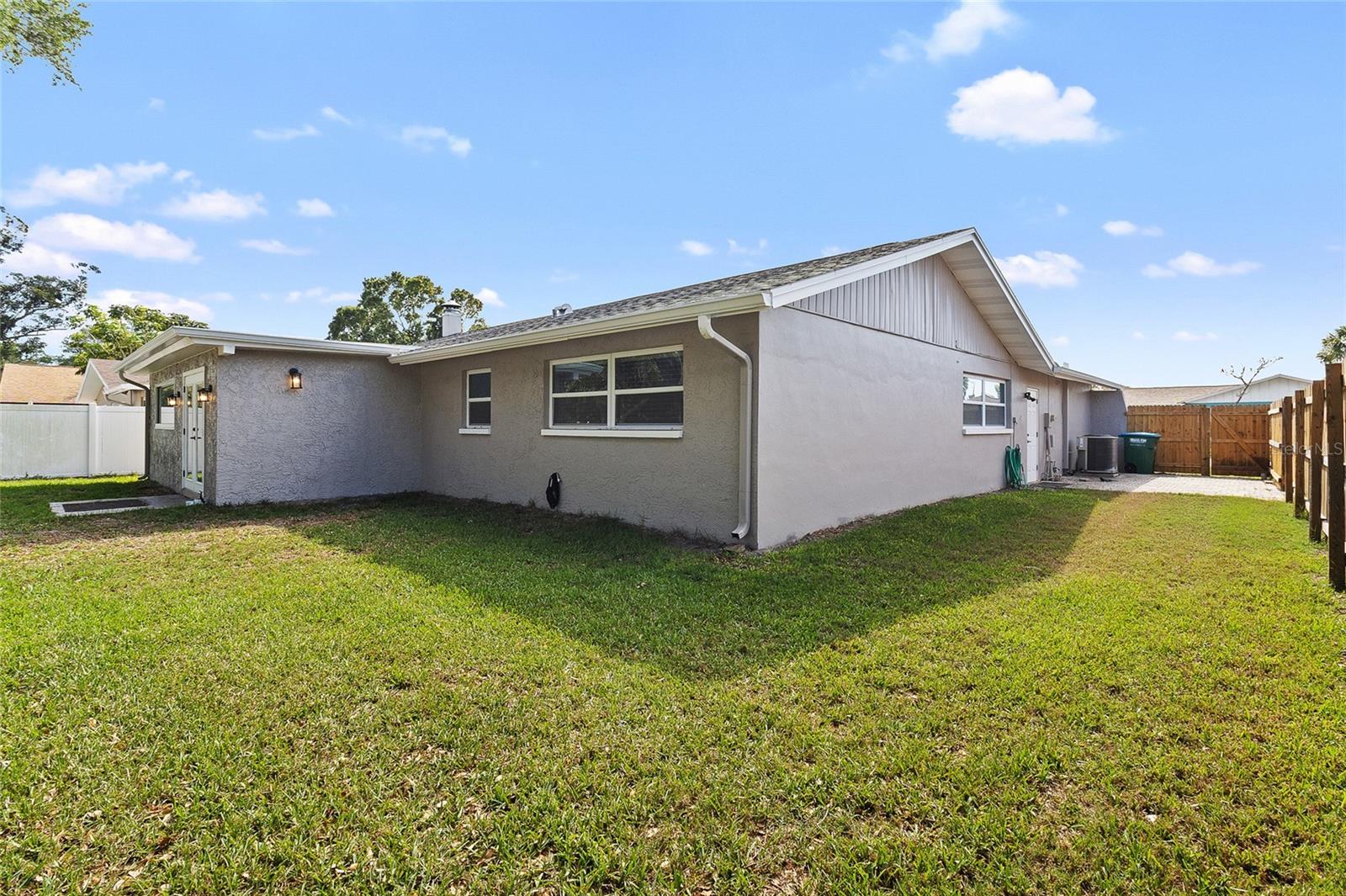 Image 36 of 43 For 11079 Bella Loma Drive