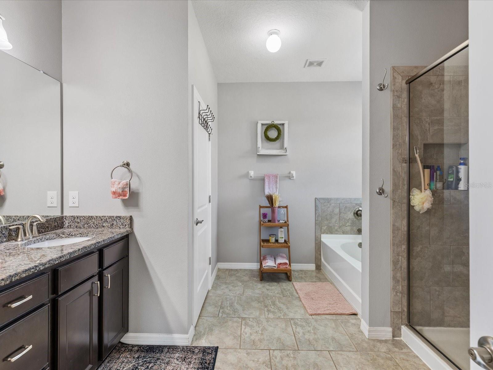 Image 14 of 32 For 445 Bahama Grande Boulevard