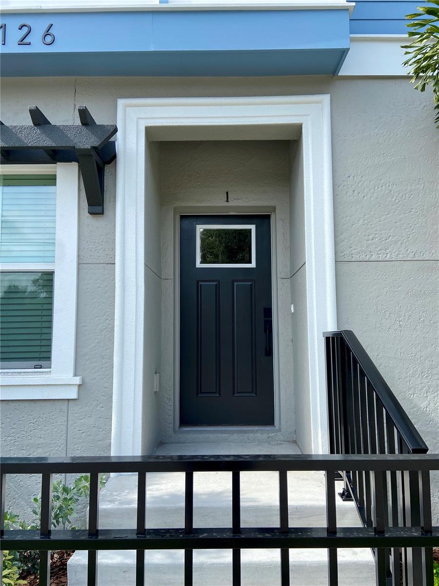 Image 2 of 17 For 3126 Azeele Street 1