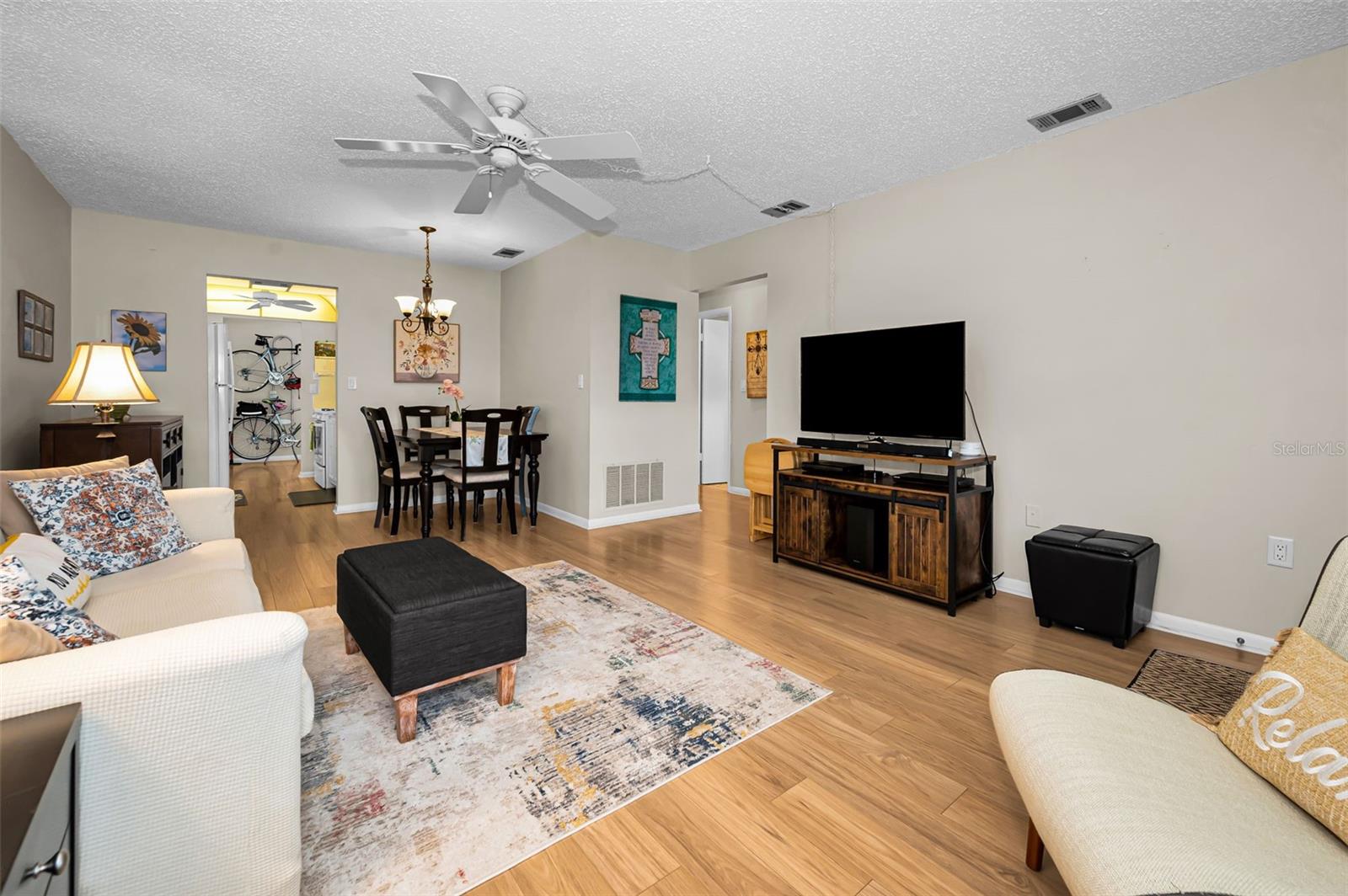 Image 7 of 37 For 5227 81st Lane N 22