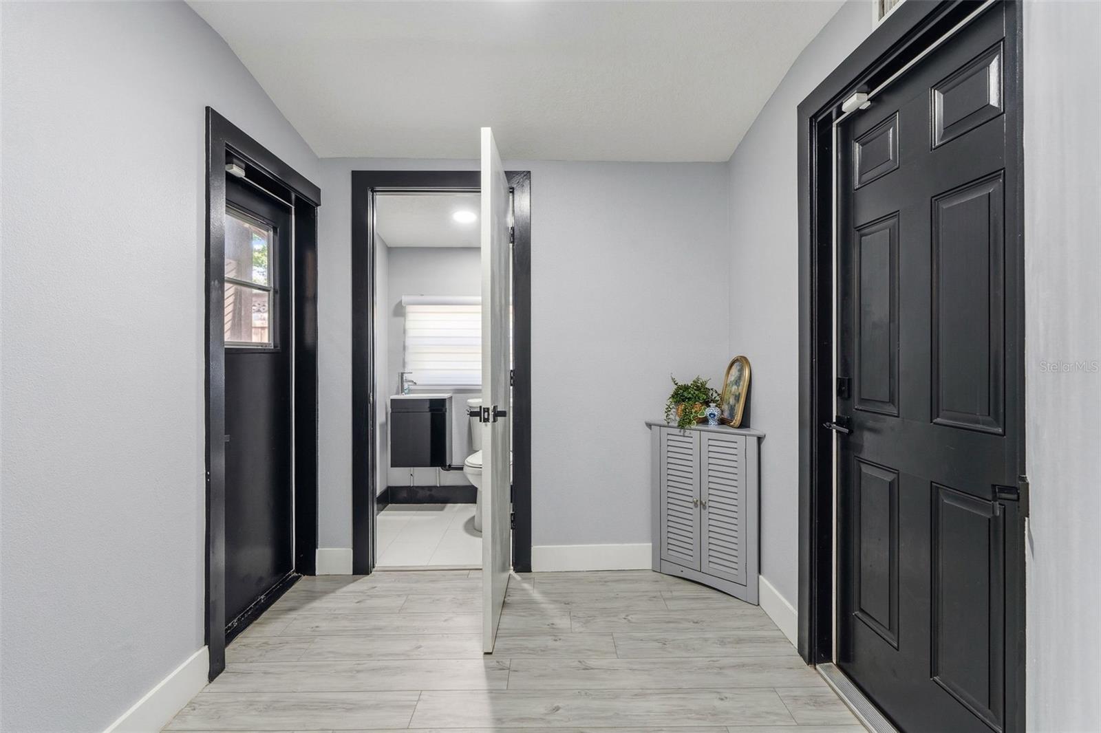 Image 16 of 36 For 6228 7th Avenue N