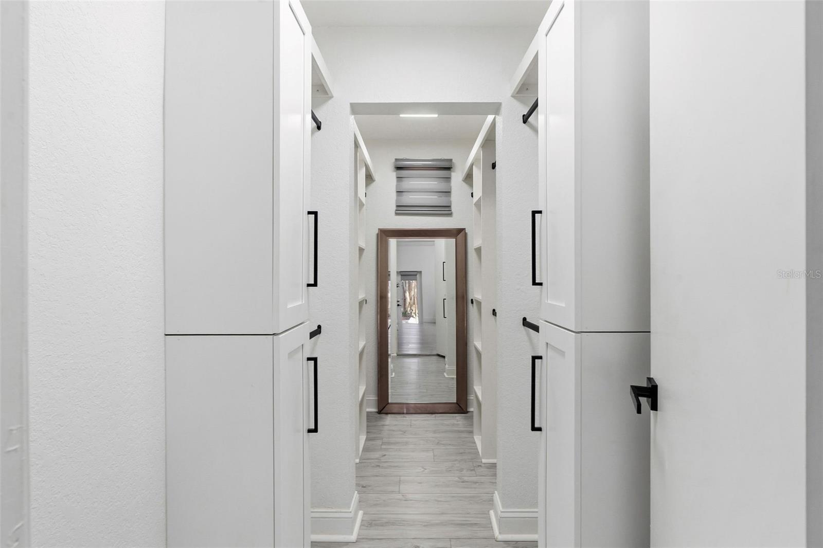 Image 22 of 36 For 6228 7th Avenue N