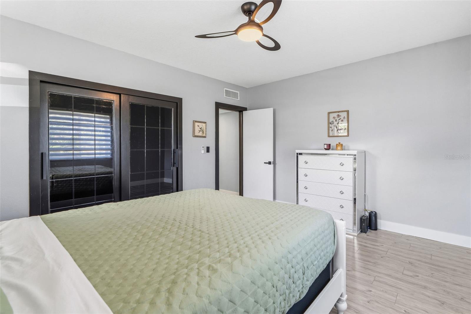 Image 24 of 36 For 6228 7th Avenue N