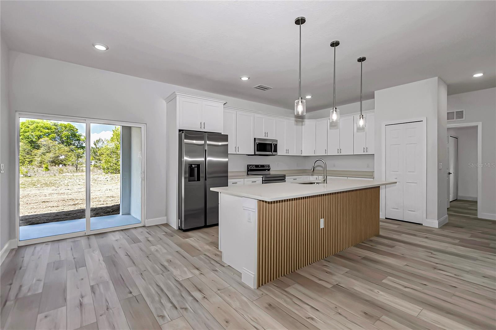 Image 15 of 44 For 16276 17th Terrace Road