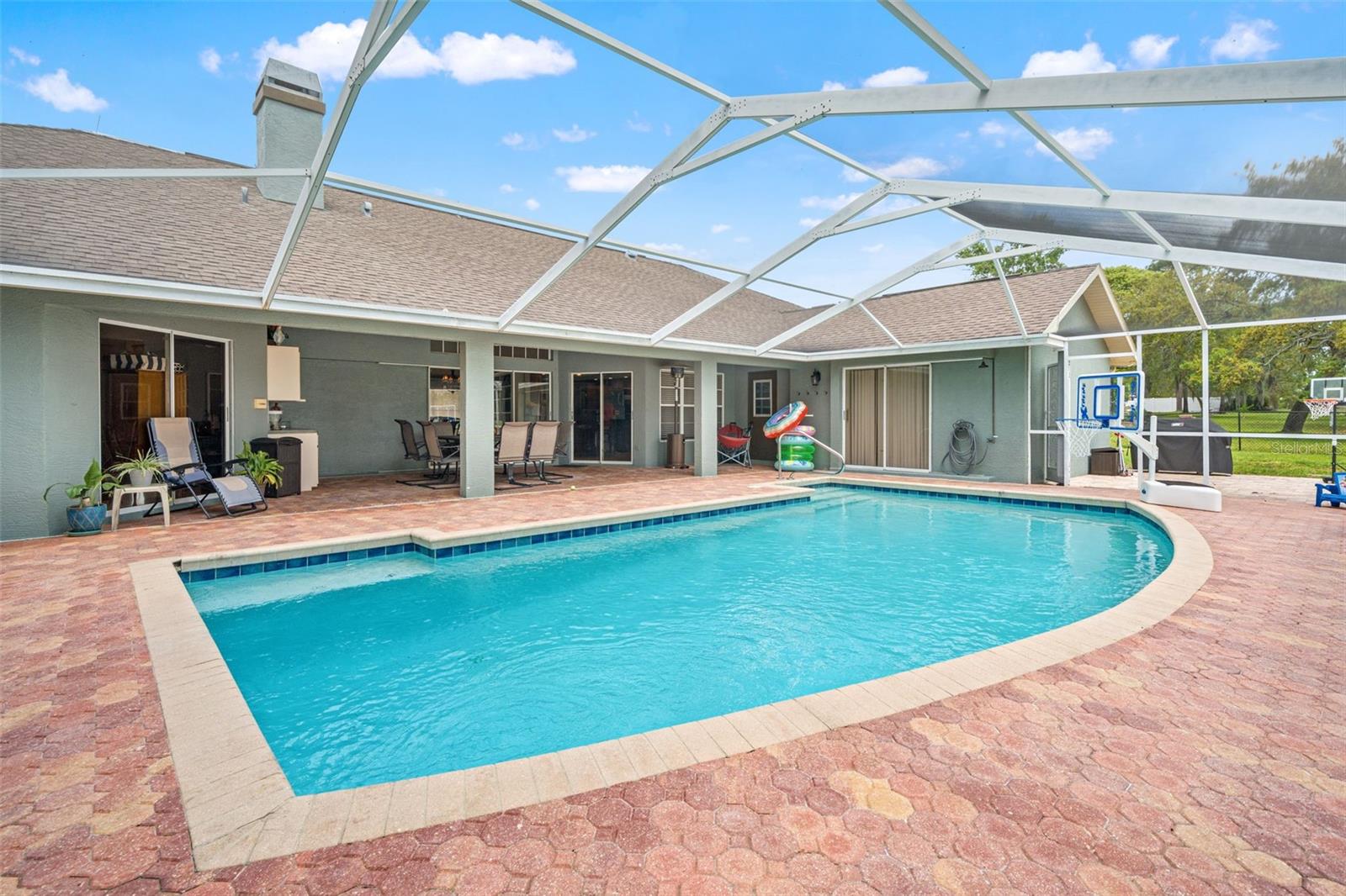 Listing photo id 44 for 5052 Florentine Court